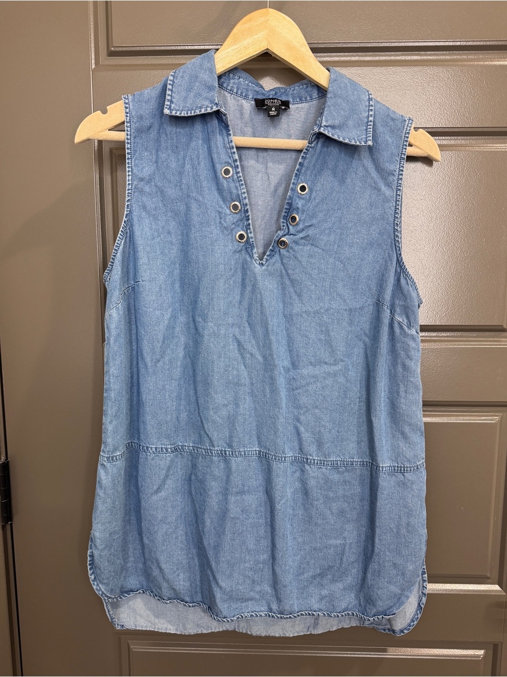 Jones New York Denim Collared Tank Top Blouse